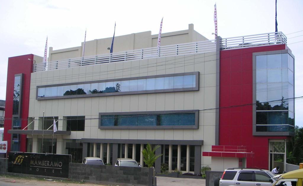 Royal Mamberamo Hotel Sorong Exteriér fotografie