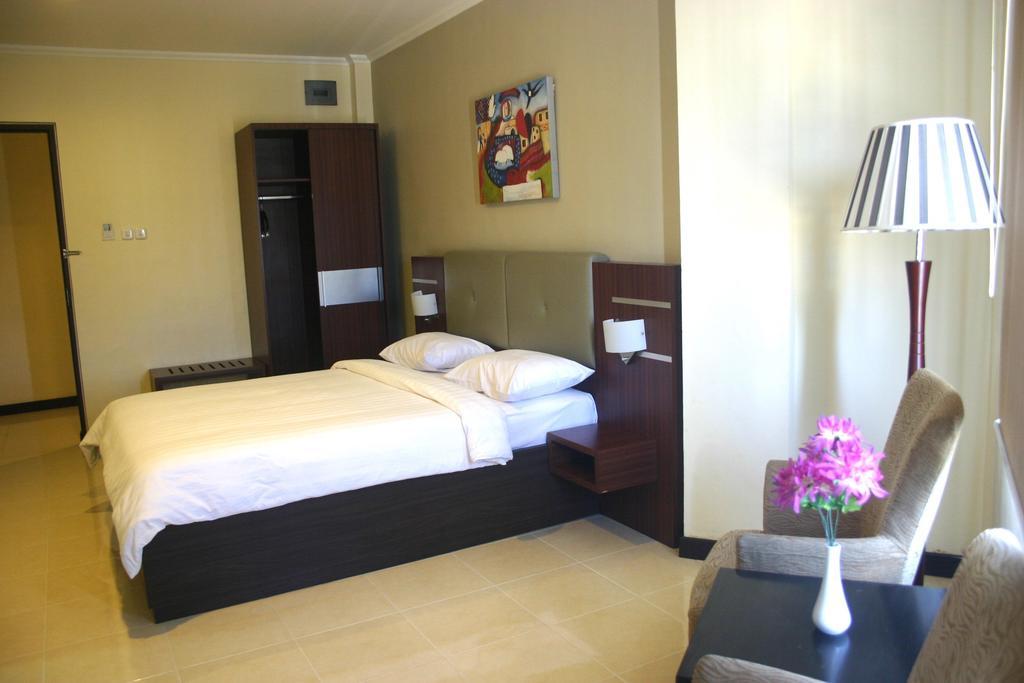 Royal Mamberamo Hotel Sorong Pokoj fotografie